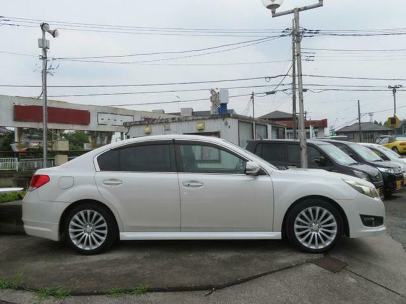 LEGACY B4