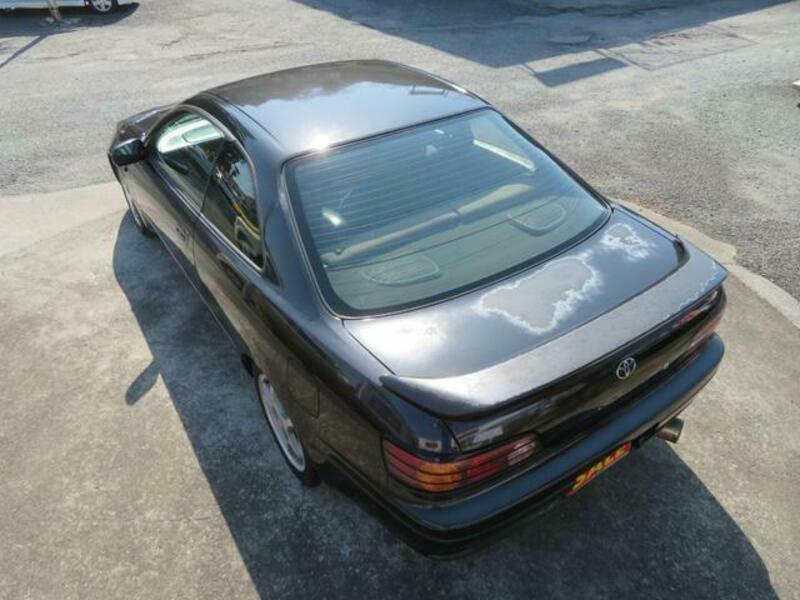 COROLLA LEVIN
