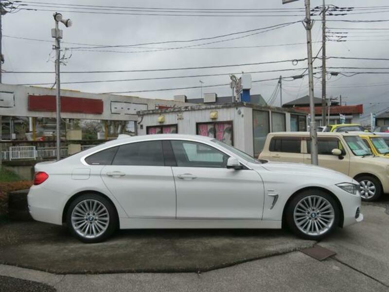 4 SERIES