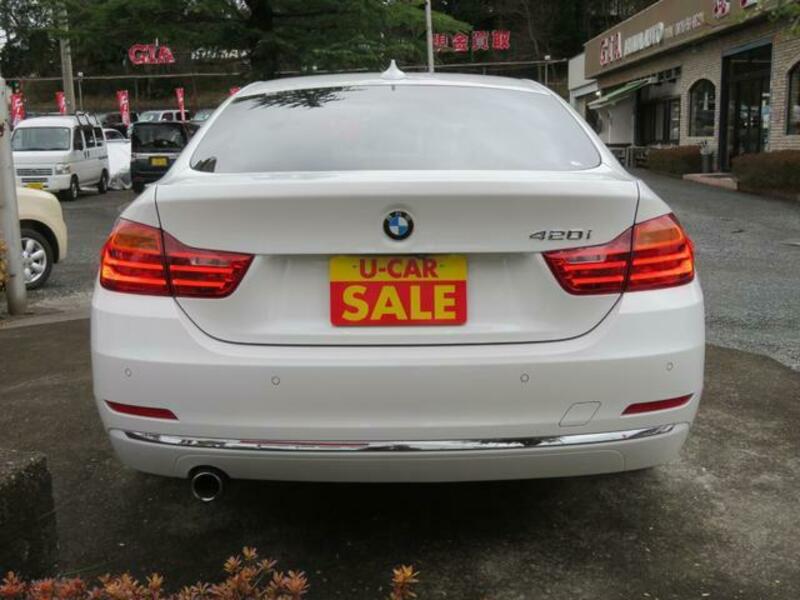 4 SERIES