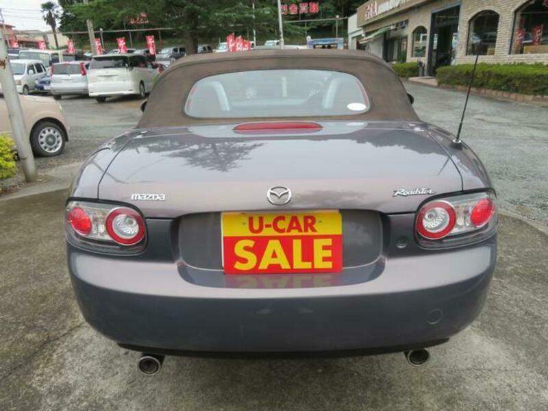 ROADSTER