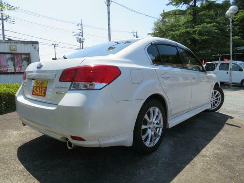 LEGACY B4
