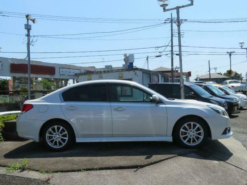 LEGACY B4