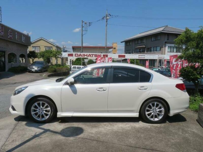 LEGACY B4