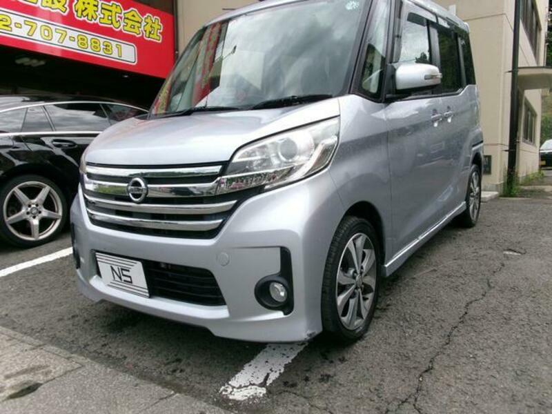 NISSAN DAYZ ROOX