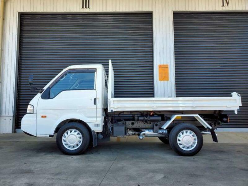BONGO TRUCK