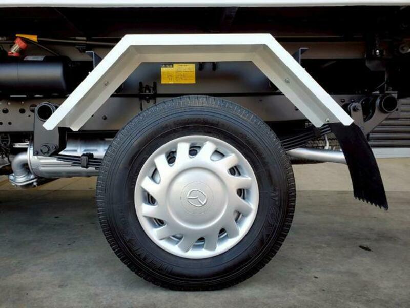 BONGO TRUCK