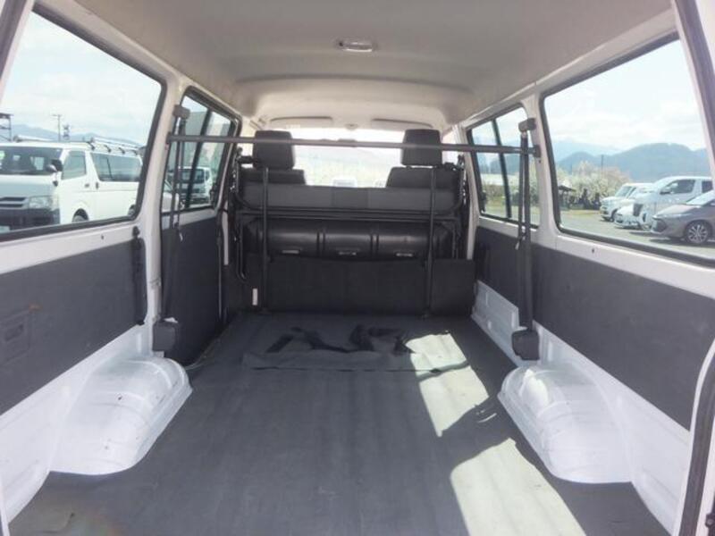 BONGO VAN