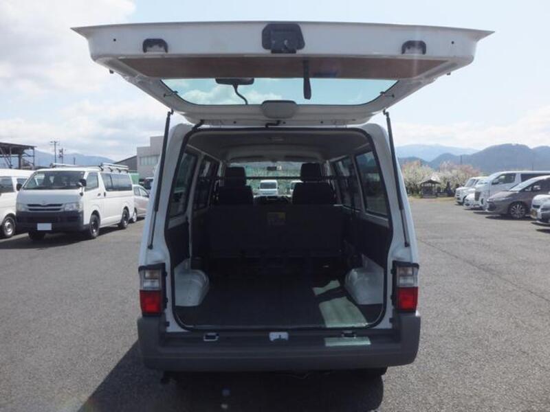 BONGO VAN
