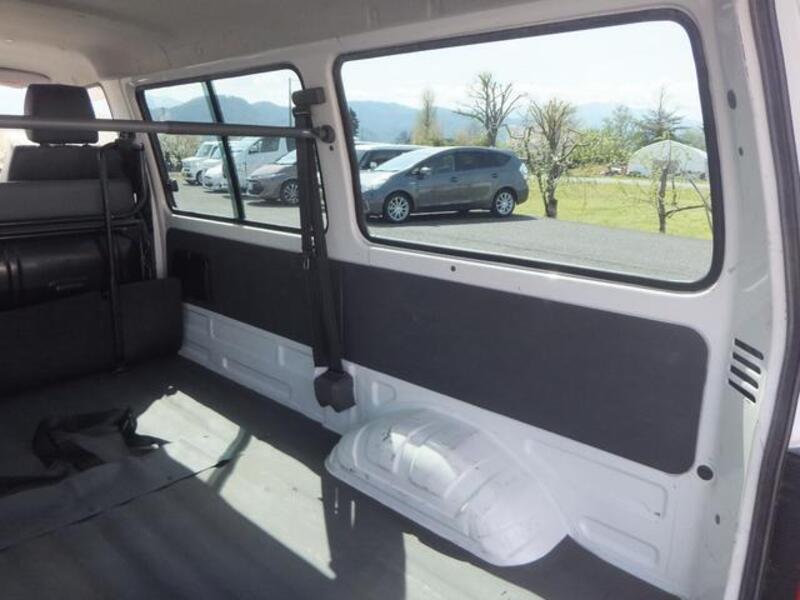 BONGO VAN