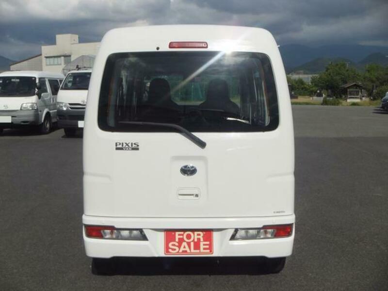PIXIS VAN