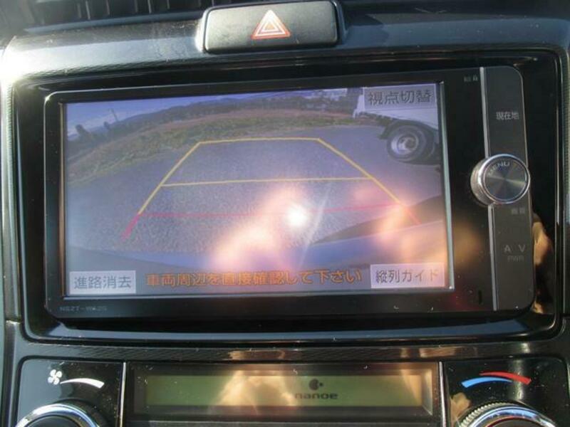 COROLLA AXIO
