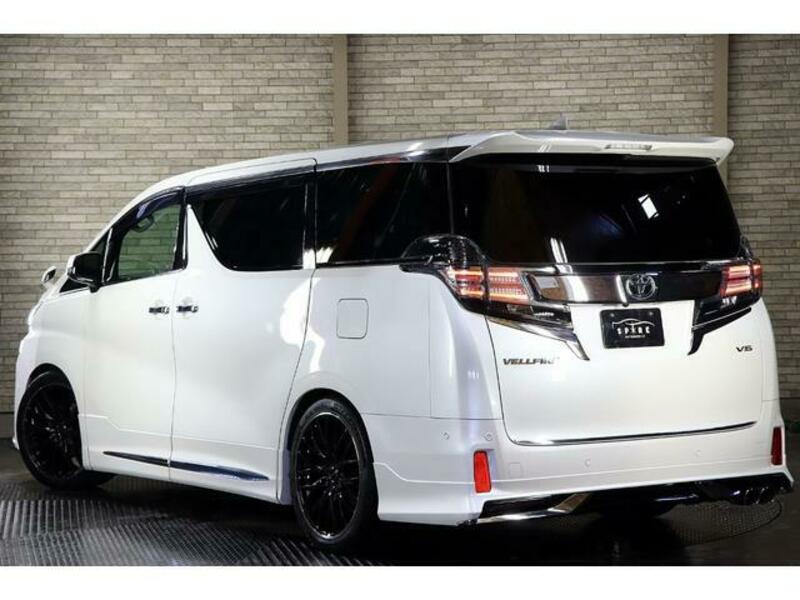 VELLFIRE