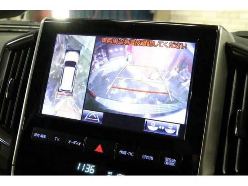 LAND CRUISER