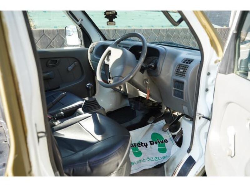 CARRY TRUCK