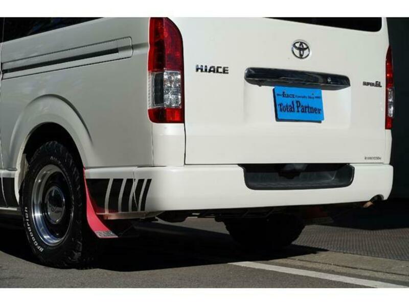HIACE VAN