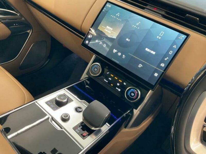 RANGE ROVER