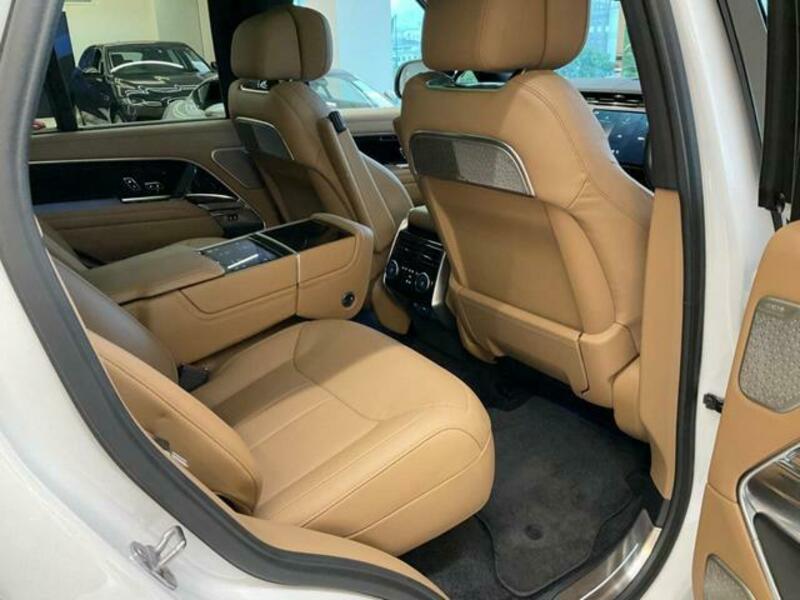 RANGE ROVER