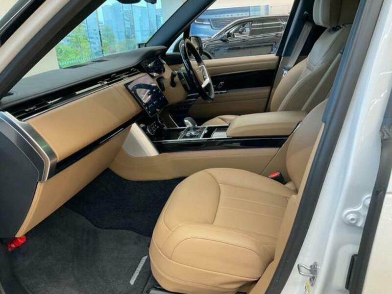 RANGE ROVER