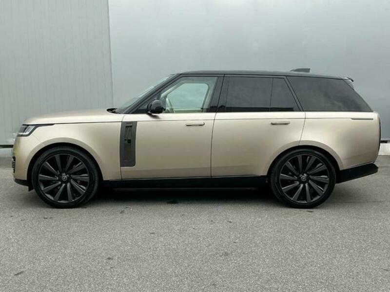 RANGE ROVER