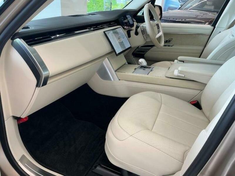 RANGE ROVER