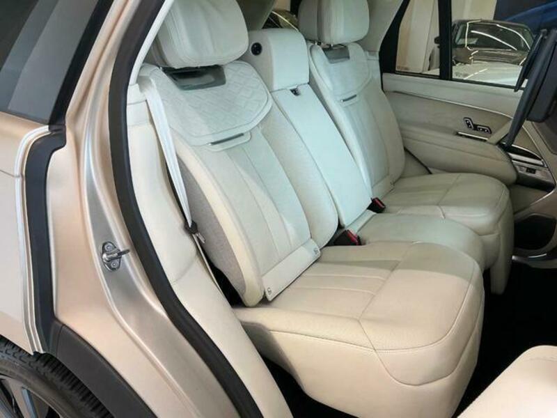 RANGE ROVER