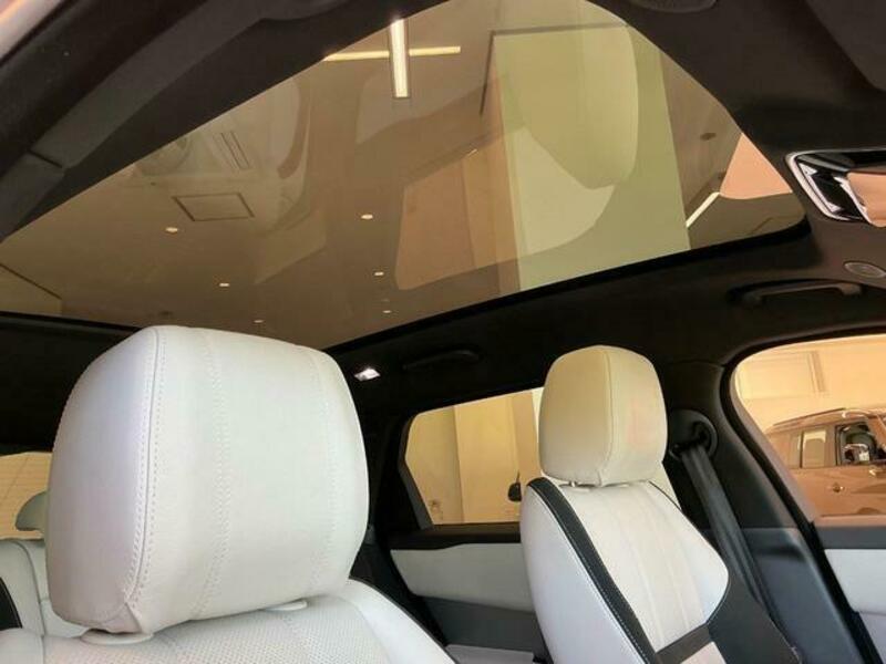RANGE ROVER VELAR
