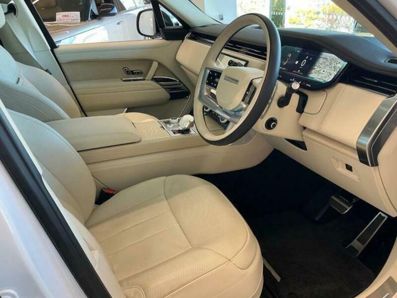 RANGE ROVER