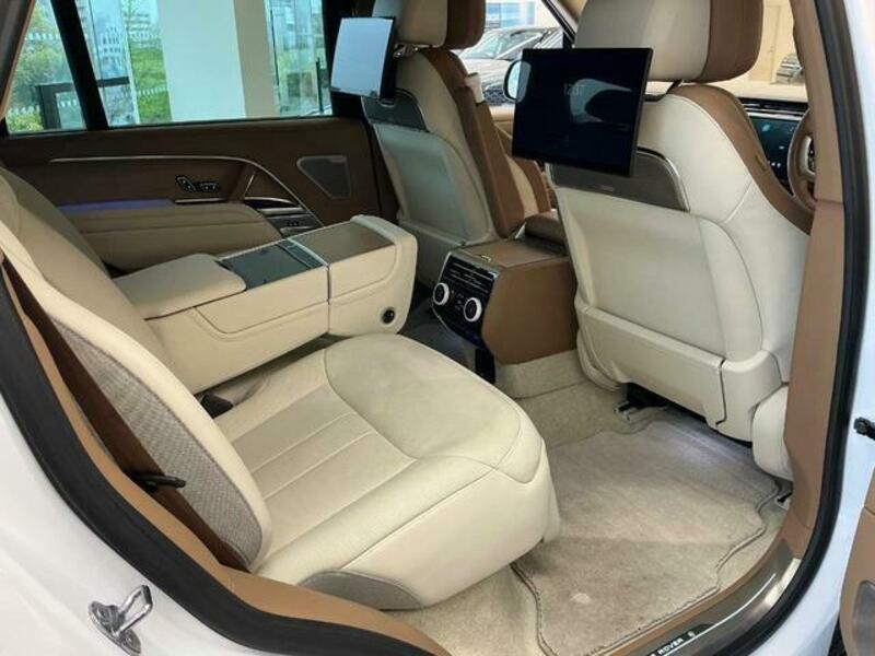 RANGE ROVER