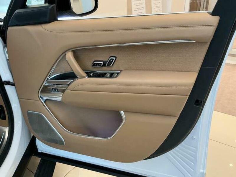 RANGE ROVER