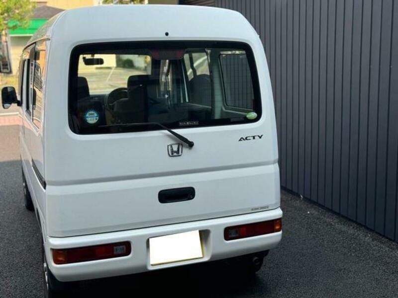 ACTY VAN