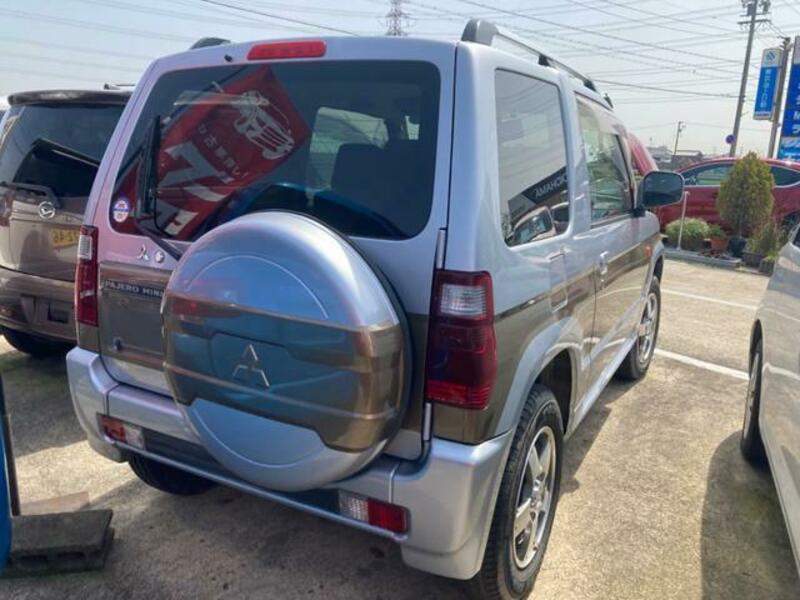 PAJERO MINI