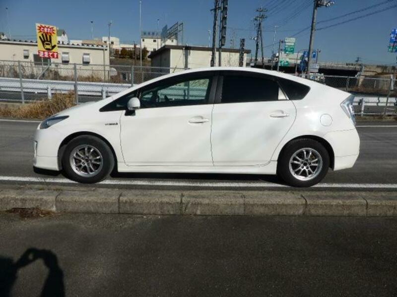 PRIUS