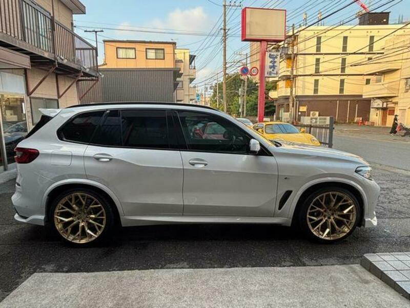 X5