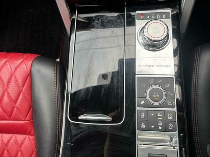 RANGE ROVER