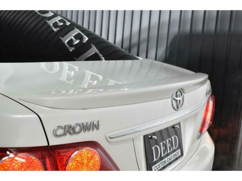 CROWN