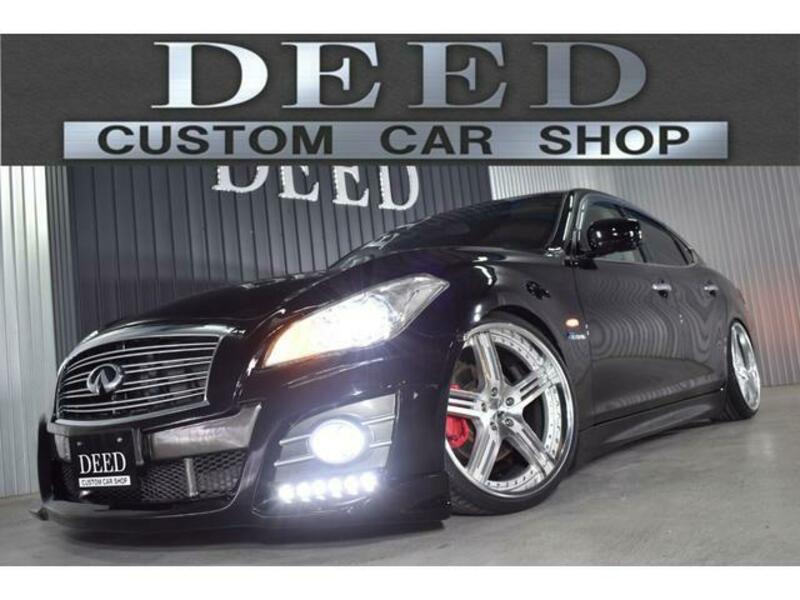 NISSAN FUGA