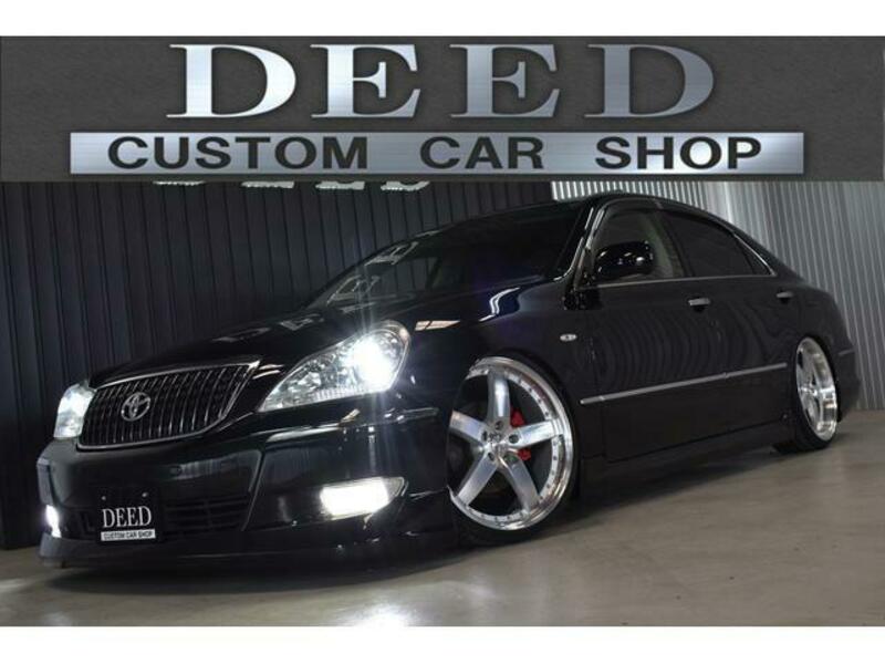 TOYOTA CROWN MAJESTA