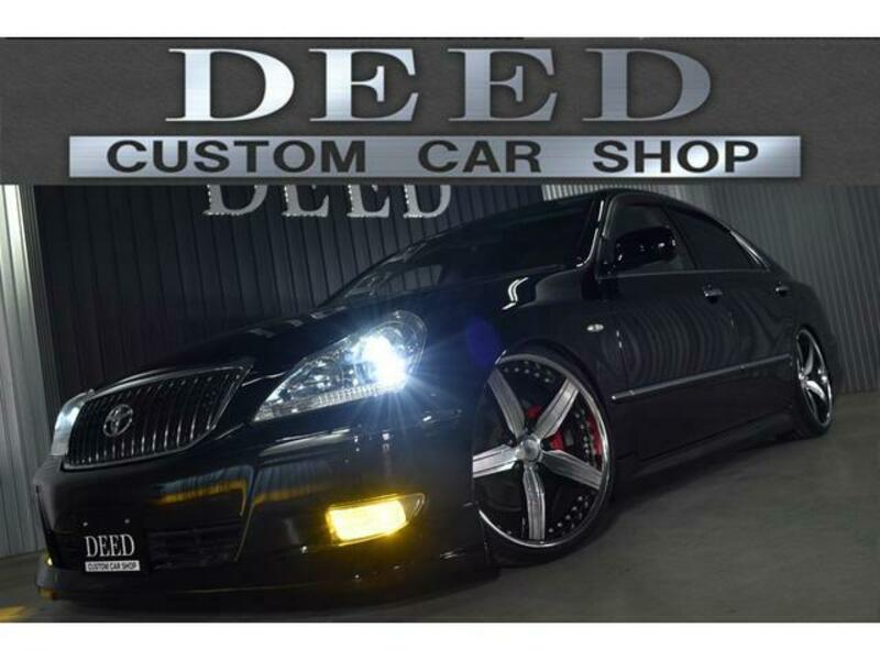 TOYOTA CROWN MAJESTA