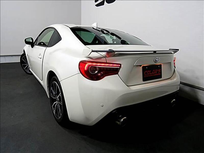 86