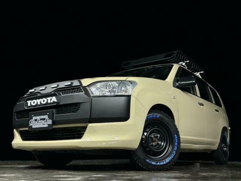 TOYOTA SUCCEED