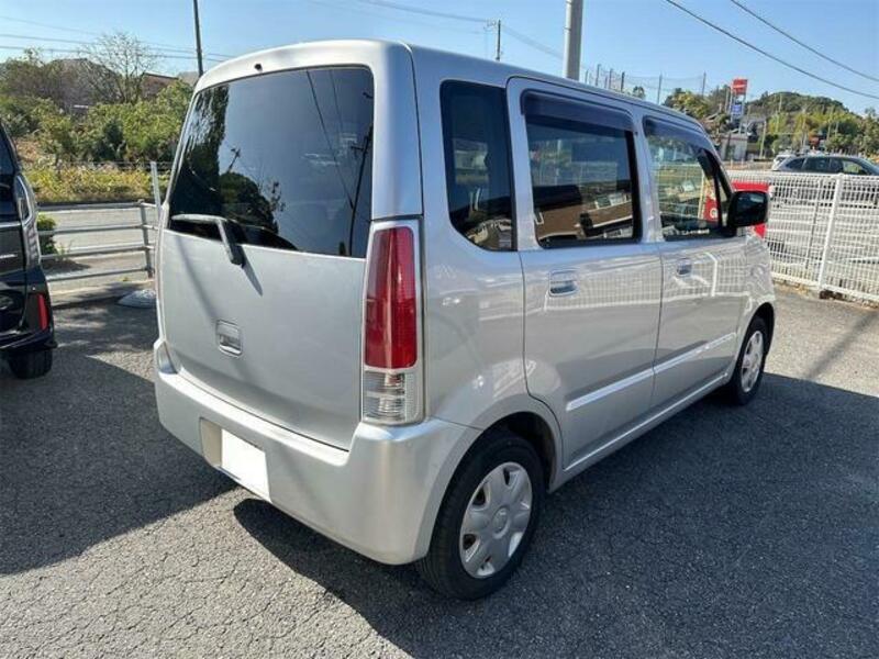 WAGON R
