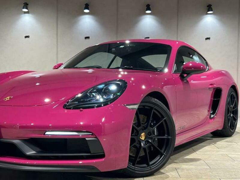 718 CAYMAN