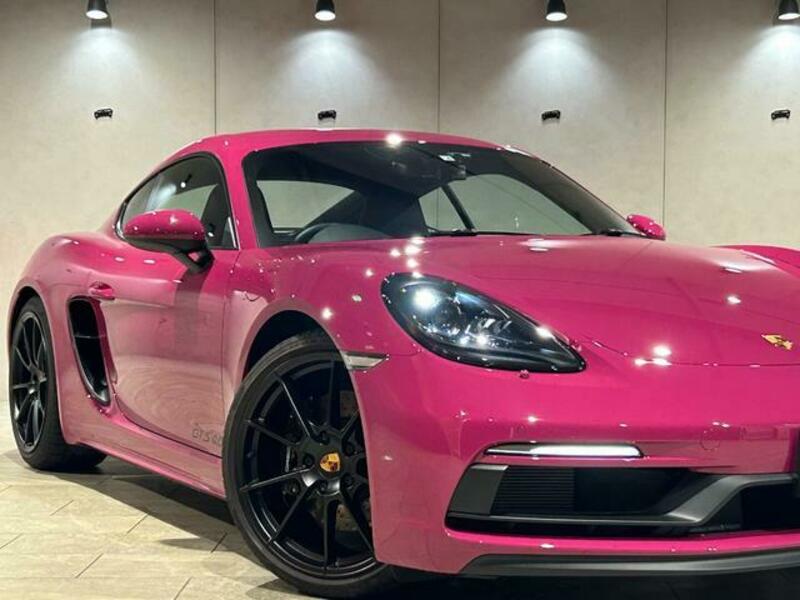 718 CAYMAN