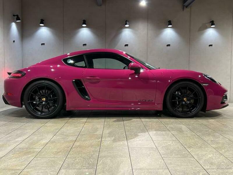 718 CAYMAN