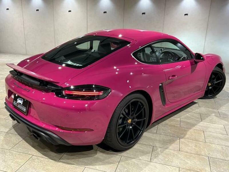 718 CAYMAN
