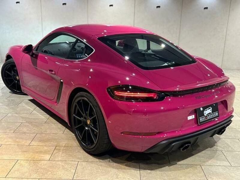 718 CAYMAN