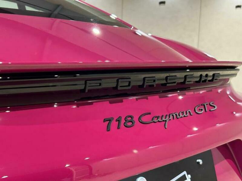 718 CAYMAN