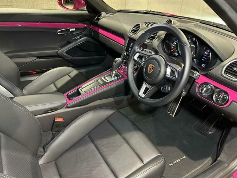 718 CAYMAN