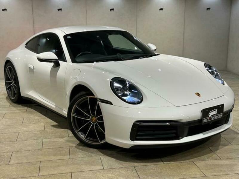 911